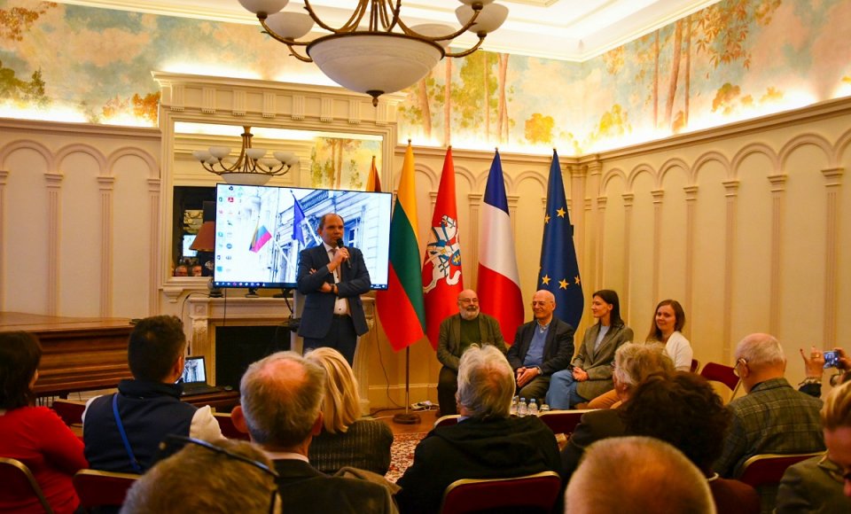 Paryžiuje pristatytas dokumentinis filmas apie gamtos tyrinėtoją ir gyvybės mokslų pradininką L. H. Bojanus