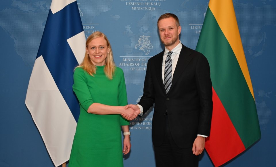 Landsbergis met with Valtonen: “Countries in the region need to react unanimously to attempts to trigger irregular migration flows”