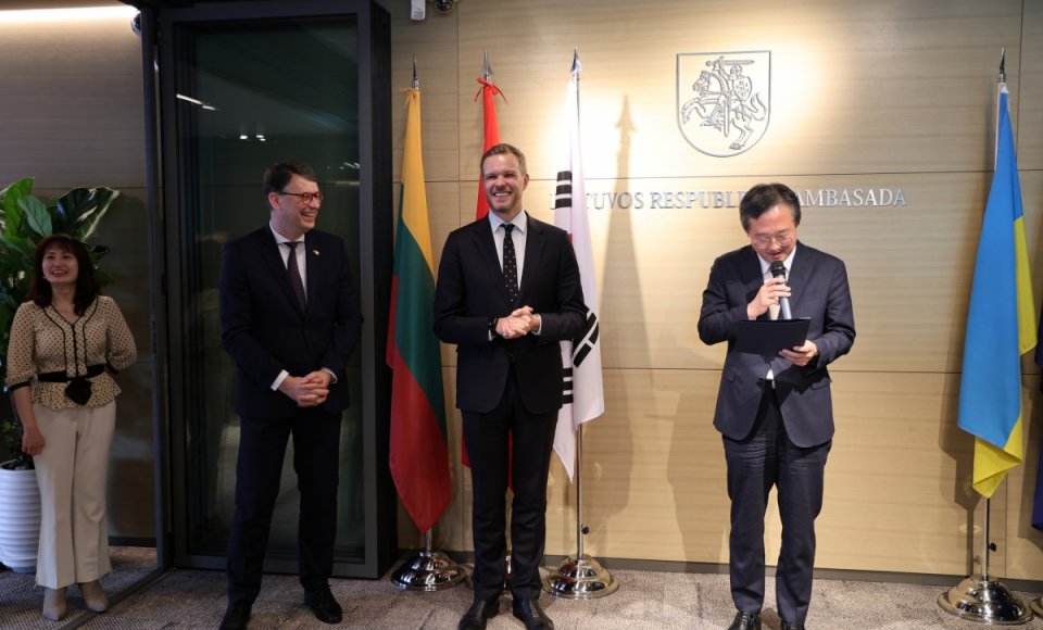 Landsbergis opened the Lithuanian Embassy in South Korea: “Another strong gateway to Asia opens”