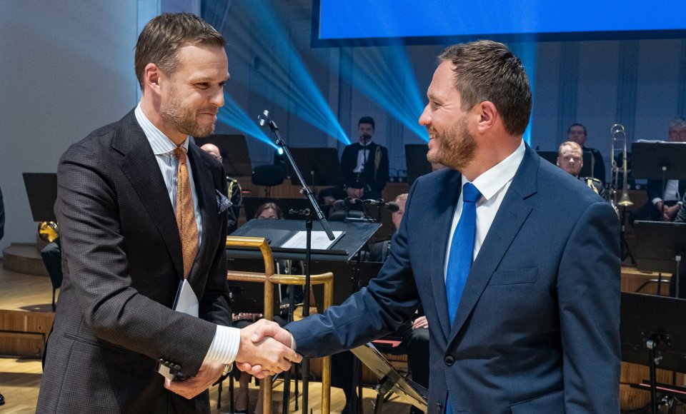Landsbergis receives Estonian Ministry of Foreign Affairs award for his support to Ukraine and...