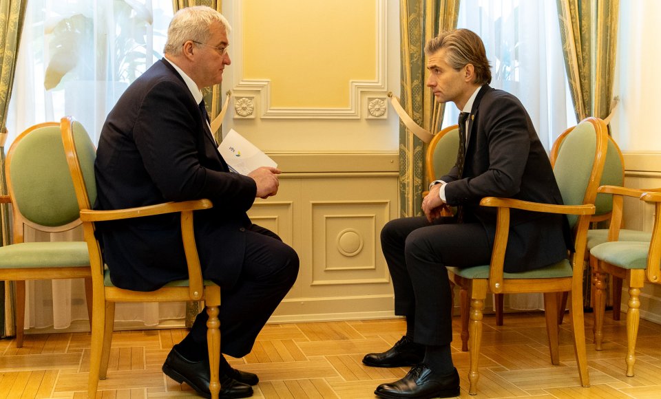 Užsienio reikalų ministras K. Budrys: Vienintelis kelias į tvarią ir teisingą taiką – realios saugumo garantijos Ukrainai, visų pirma – narystė NATO