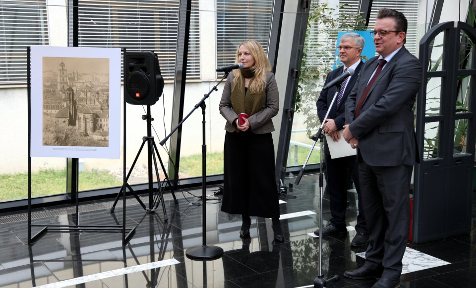 Zagrebo universitete atidaryta Vilniaus fotografijų paroda