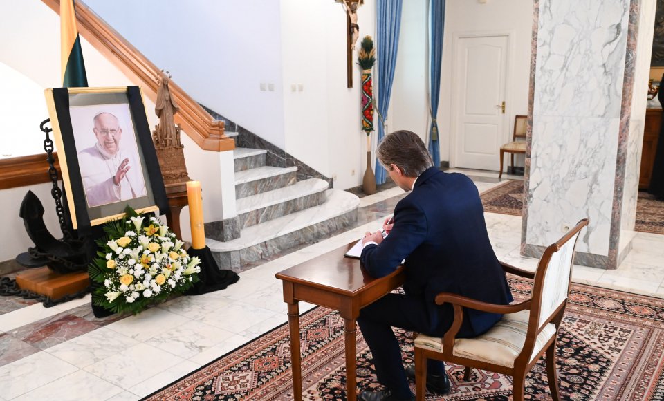 Le ministre Kęstutis Budrys : le message d’espoir du pape François nous inspire aujourd’hui à rechercher la vérité et la paix en Ukraine