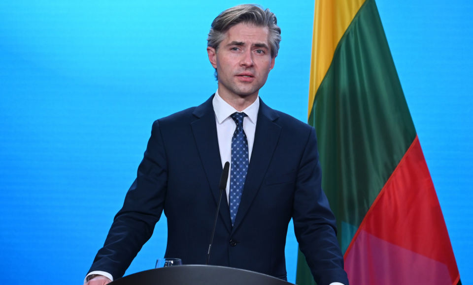 Kęstutis Budrys w Hadze: „Prezydentowi Trumpowi udało się zakończyć 12-dniową wojnę na Bliskim...