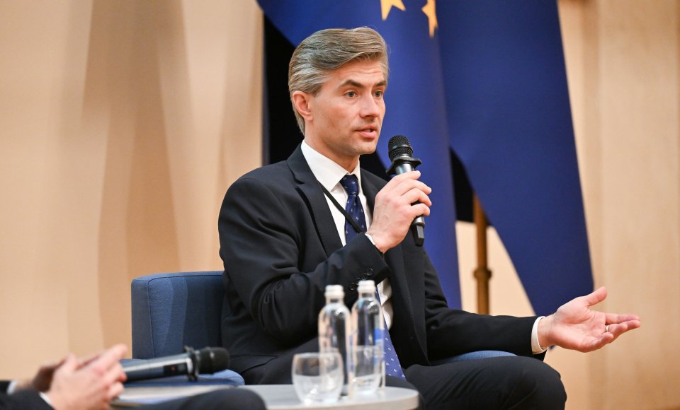 Министр К. Будрис на съезде почетных консулов Литвы: Победа Украины - это гарантия нашей...
