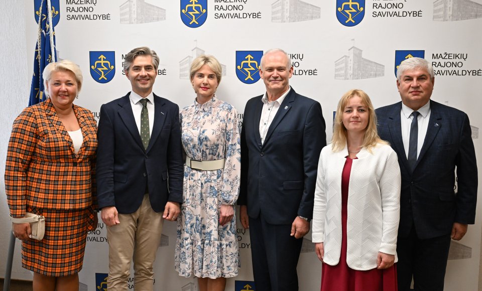 Minister Budrys in Mažeikiai: The Foreign Ministry is ready to work together with businesses and the self-government in inviting Lithuanians living abroad to the regions