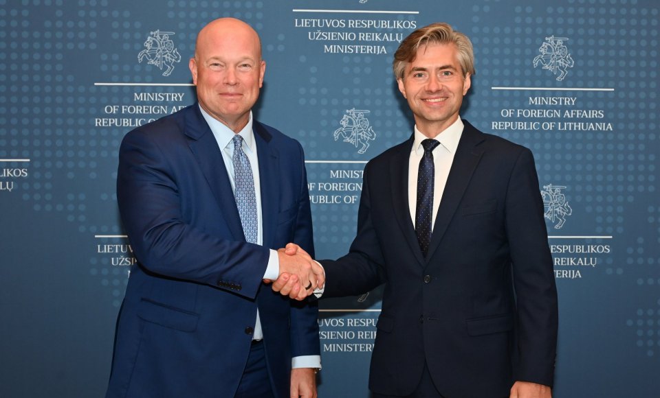 Su JAV ambasadoriumi NATO susitikęs K. Budrys: amerikiečių kariai rytiniame NATO flange – esminis...