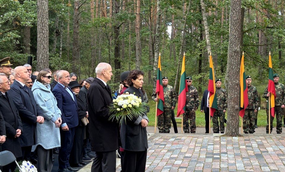 Vice-Minister Plepytė paid tribute to the victims of the Genocide of the Lithuanian Jews