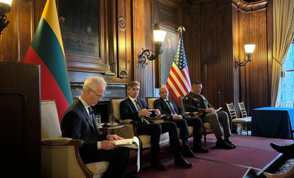 Le ministre Kęstutis Budrys a participé au forum des affaires américano-lituanien sur l’industrie de la défense à New York