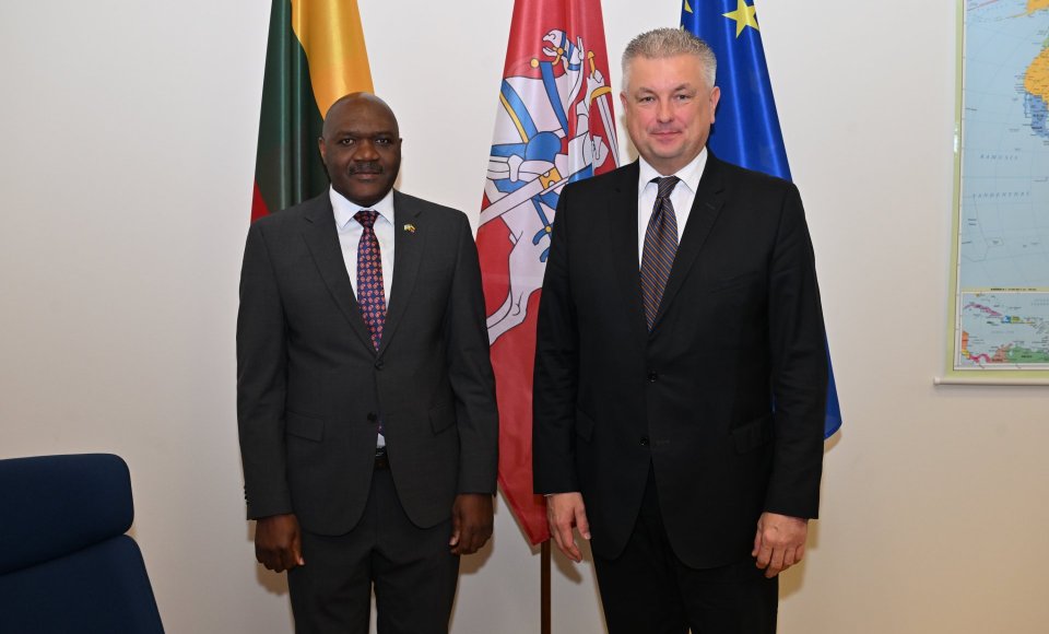 Užsienio reikalų viceministras Vidmantas Verbickas susitiko su Ruandos ambasadoriumi: siekiama abipusiai naudingo bendradarbiavimo