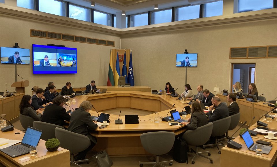 Vyriausybės ES komisijos posėdyje pristatyti Kipro pirmininkavimo ES Tarybai prioritetai