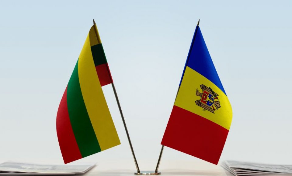 Budrys pays a bilateral visit to Moldova