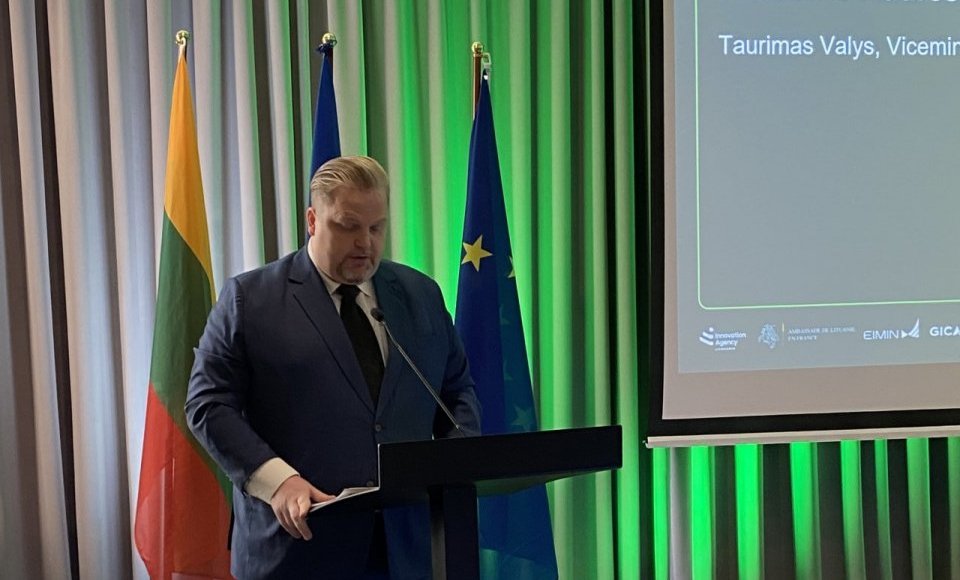 Vice-Minister Valys welcomed the participants of the Lithuanian-French Defense and Security...