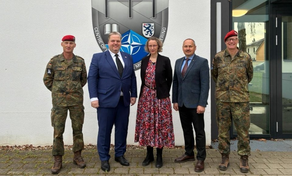 Viceministras T. Valys ragino siekti glaudesnio NATO kompetencijos centrų bendradarbiavimo