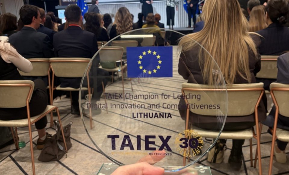 Lithuania receives the European Commission's award for leadership in digital innovation 