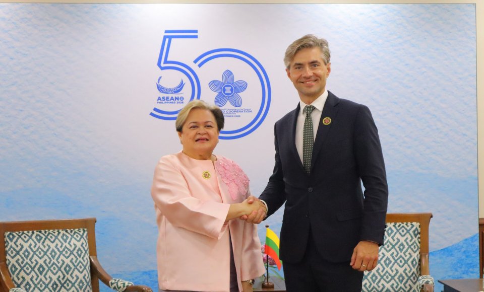 Ministras K. Budrys susitiko su Filipinų užsienio reikalų ministre 