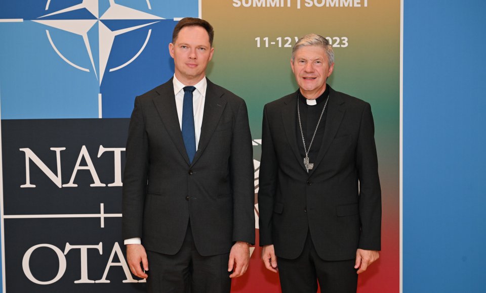 URM lankėsi Lietuvos diasporos sielovada besirūpinančių kunigų delegacija